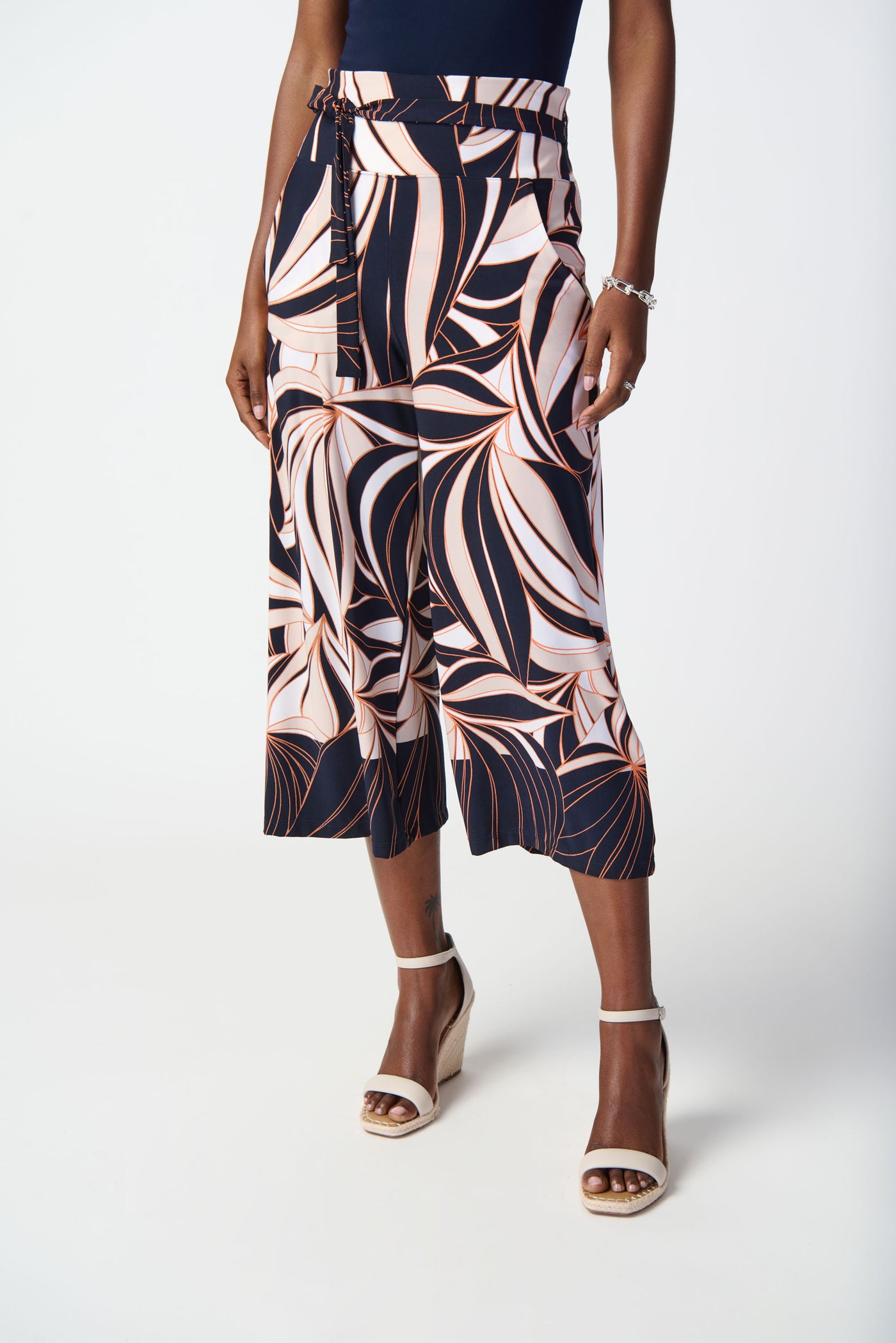 Joseph Ribkoff Tropical Print Silky Knit Pull-On Culotte Pants 