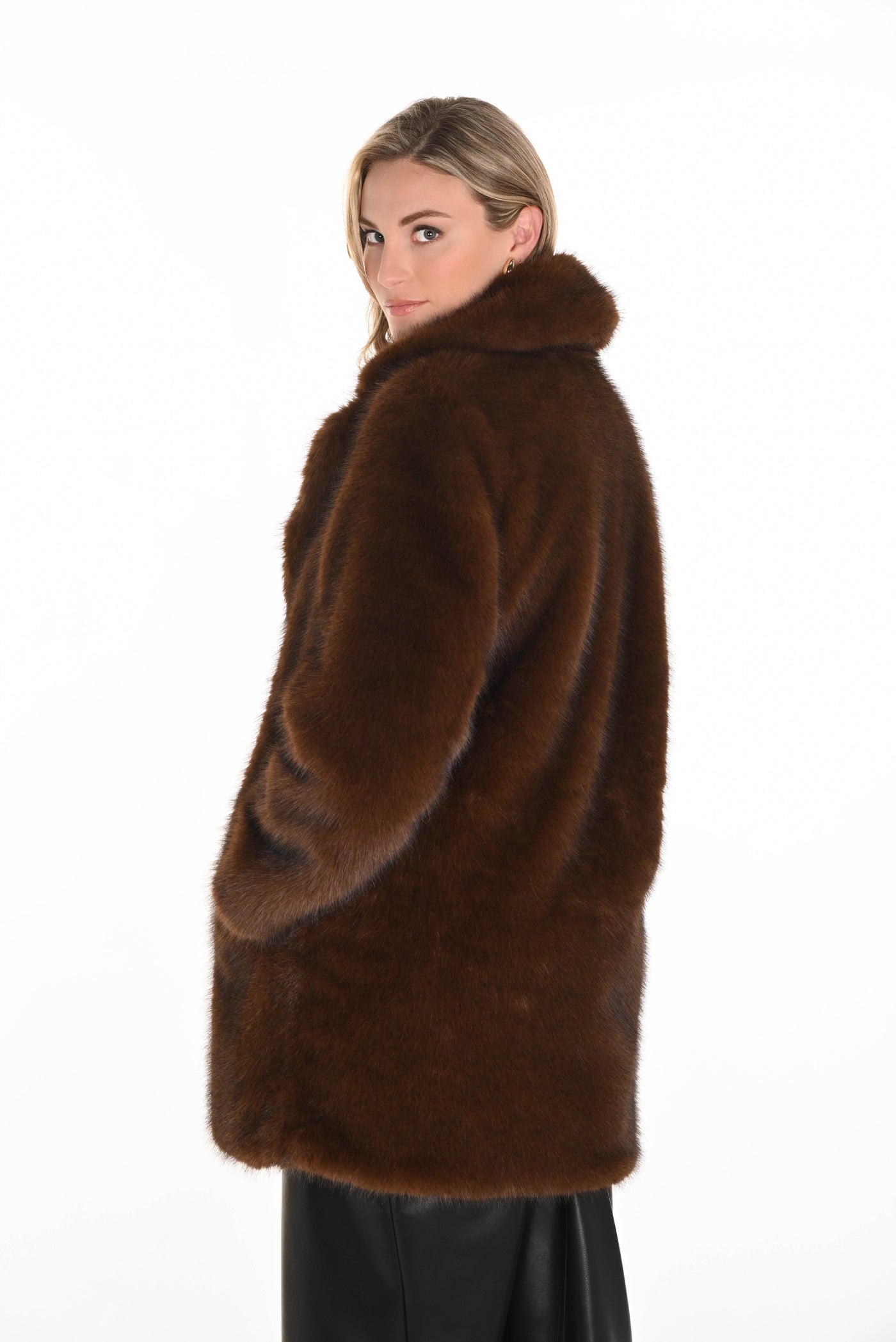 Faux Fur Coat - Dream Pants