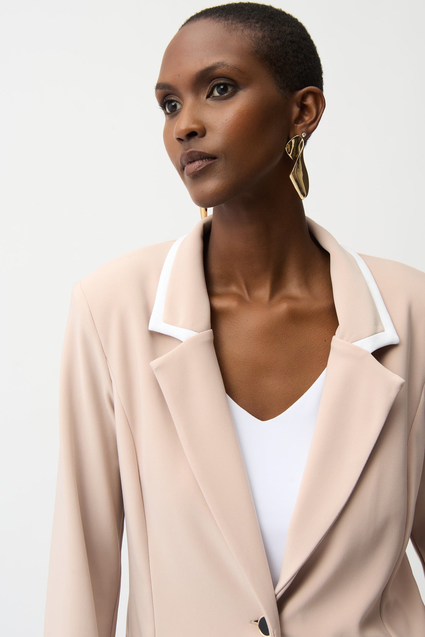 Silky Knit Fittted Blazer With Contrast Piping Joseph Ribkoff