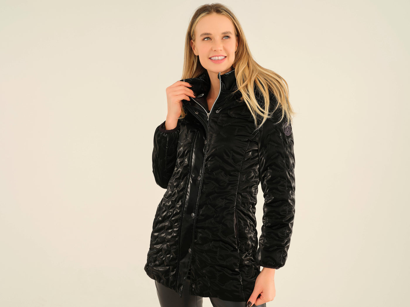 Quilted Longline Jacket with Hood Dolcezza