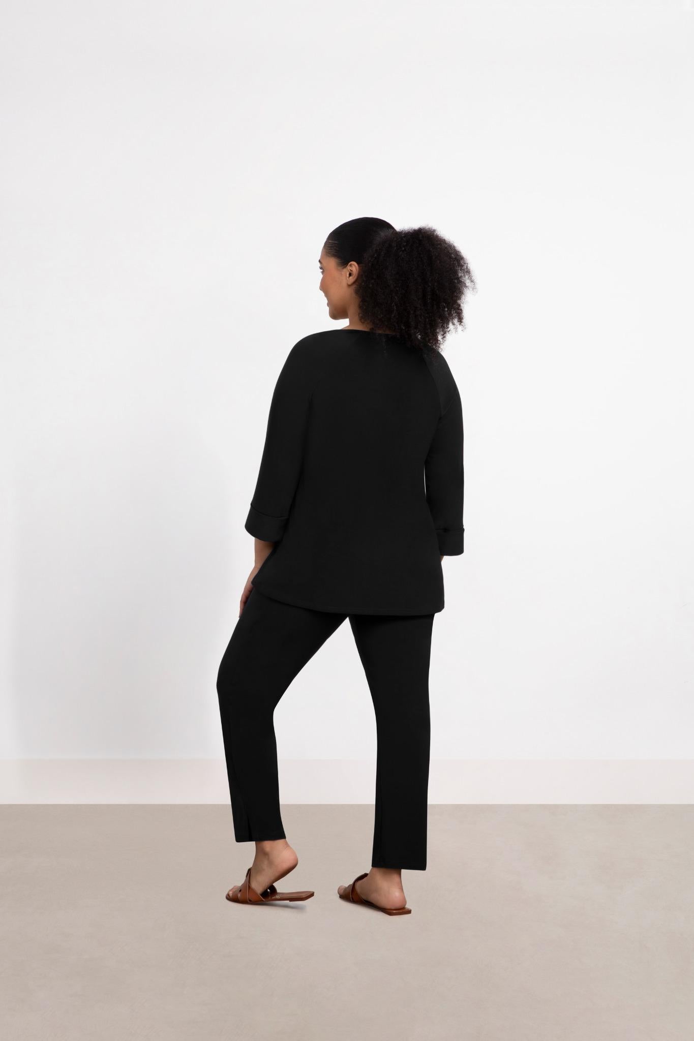 Angle Seam Raglan Top Sympli