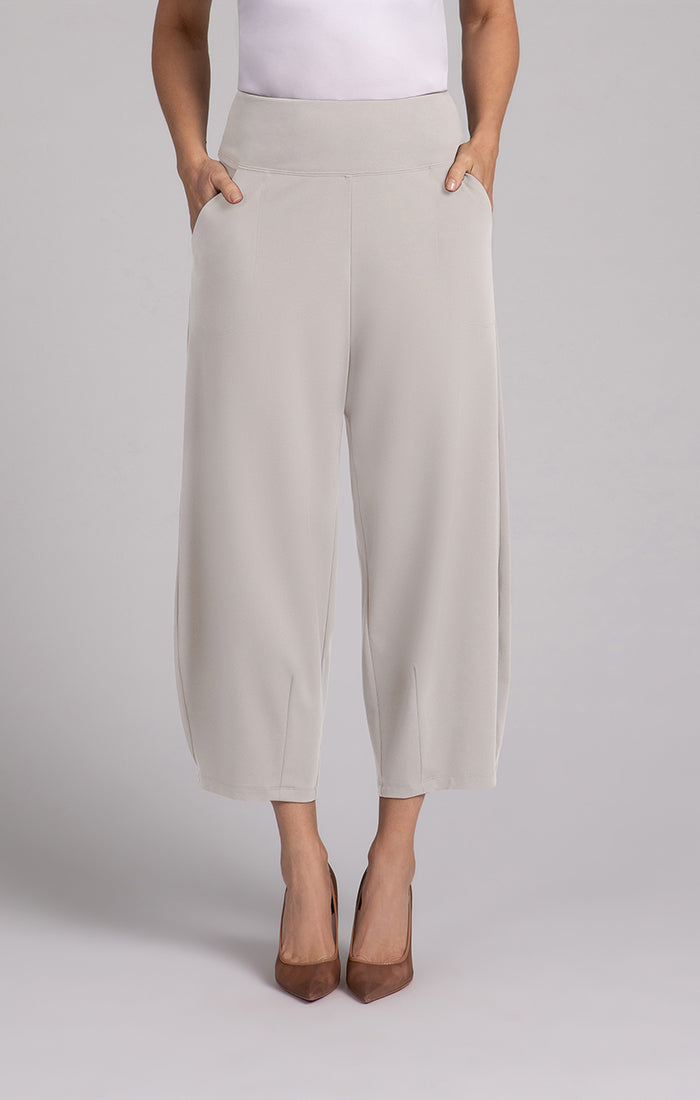 Narrow Lantern Pants Sympli